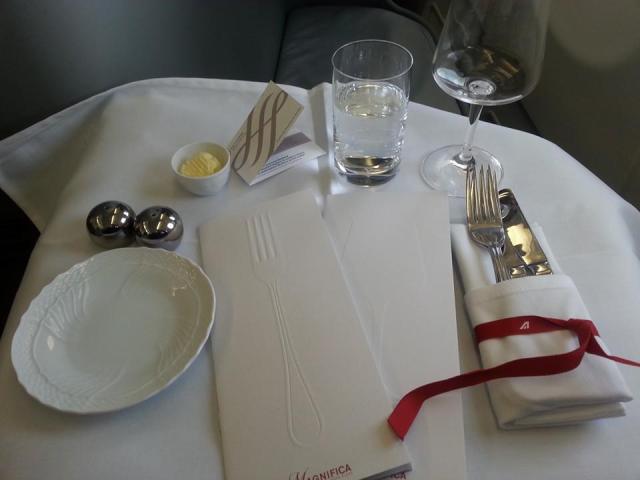 10806317_822768997745688_5497149670715806778_n