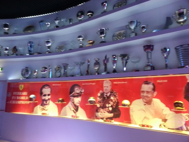 12096052_10206778083387845_1645400611145514521_n