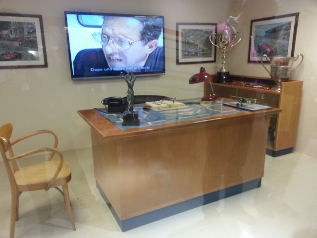 lo studio di Enzo Ferrari