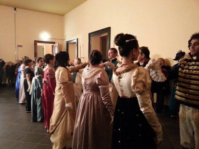 735126_509900199176707_2949010506170795198_n